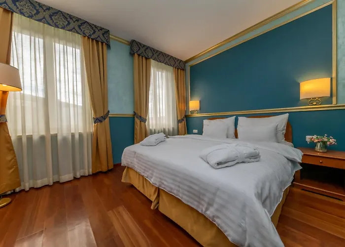 Kinsky Fountain Otel Prag