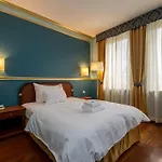 Hotel Kinsky Fountain