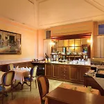 Kinsky Fountain Hotel