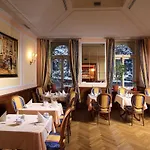 Kinsky Fountain Hotel 4*
