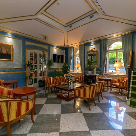 Ξενοδοχείο Kinsky Fountain 4*