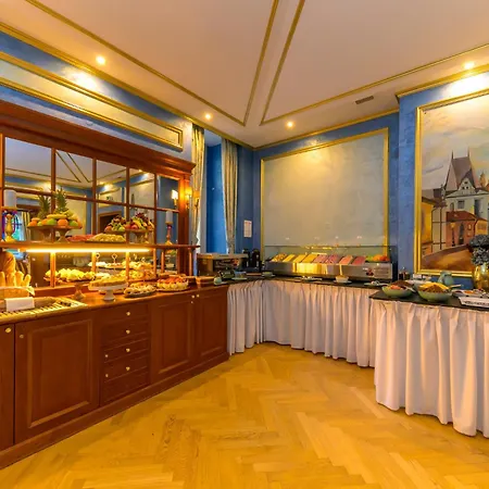 Ξενοδοχείο Kinsky Fountain 4*