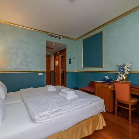 Hotel Kinsky Fountain