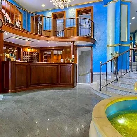 Hotel Kinsky Fountain