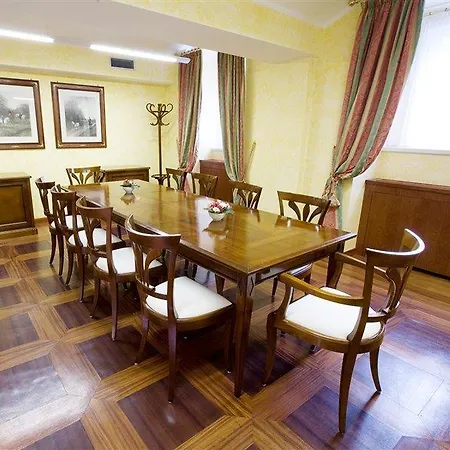 Hotel Kinsky Fountain 4*