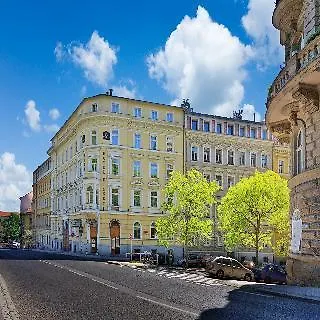 Hotel Kinsky Fountain Praga