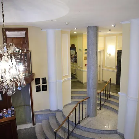 Kinsky Fountain Hotel 4*