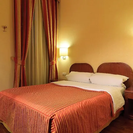 Kinsky Fountain Hotel Praag