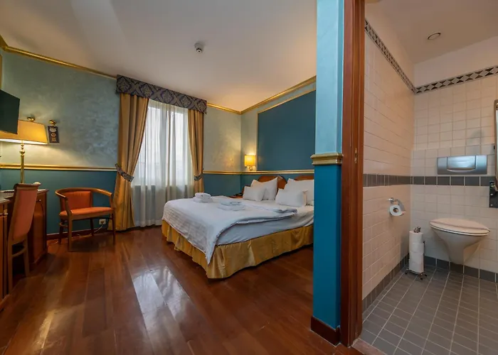 Kinsky Fountain Ξενοδοχείο 4*
