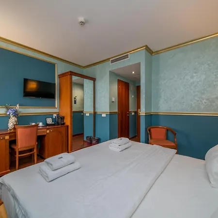 Kinsky Fountain 4* Prag