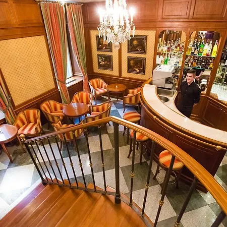 Kinsky Fountain Hotel Prag